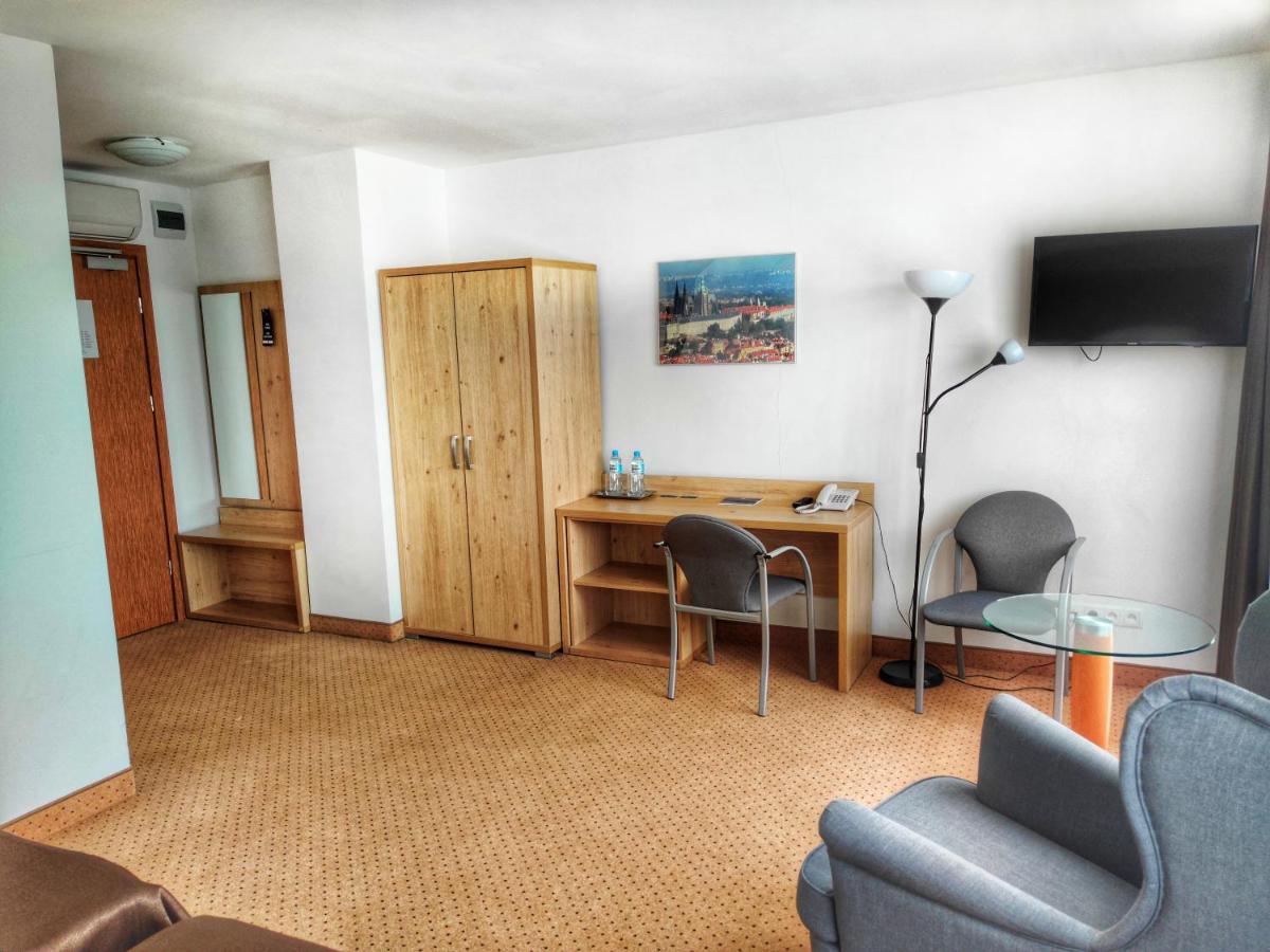 Hotel Logos Warsaw Luaran gambar