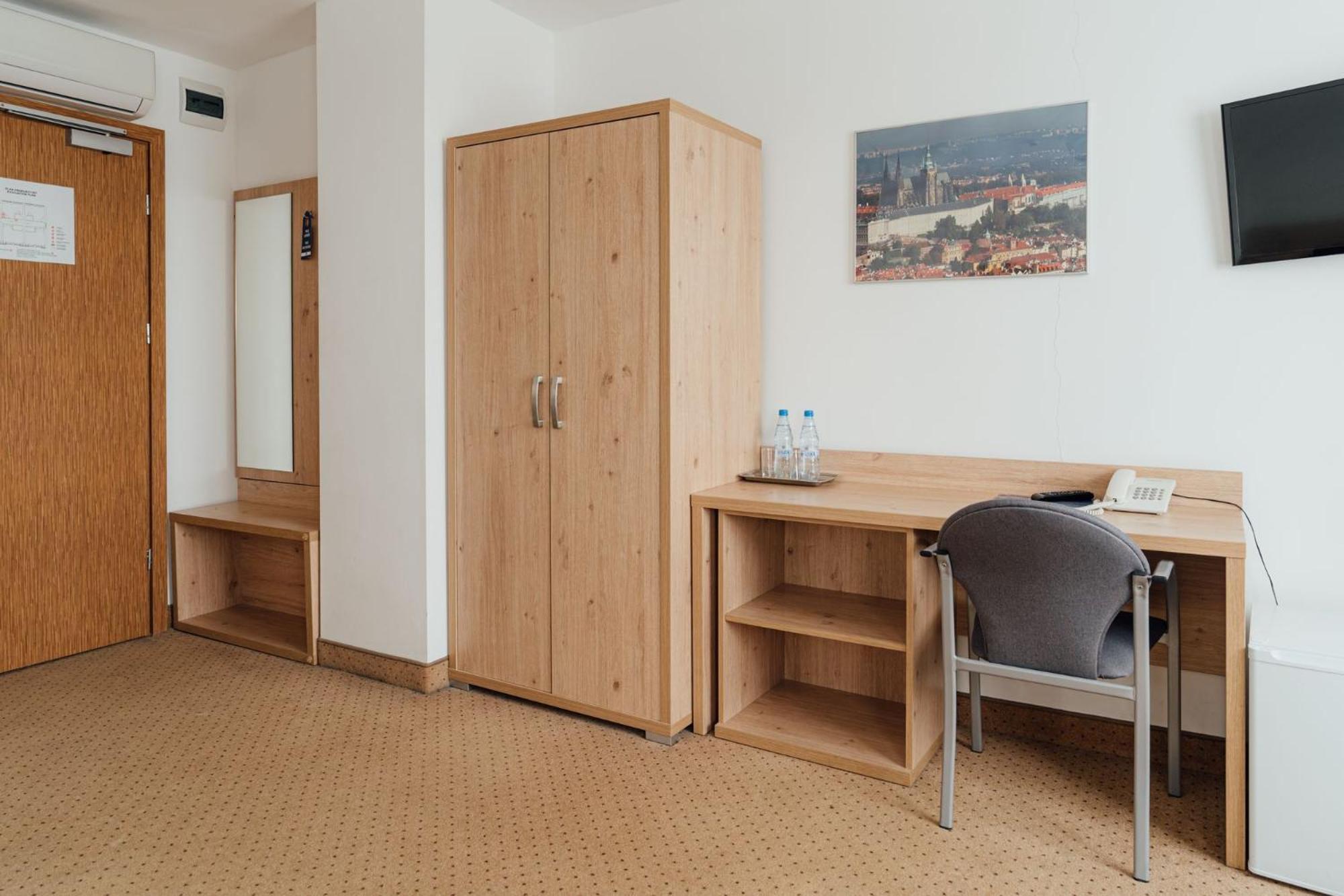 Hotel Logos Warsaw Luaran gambar